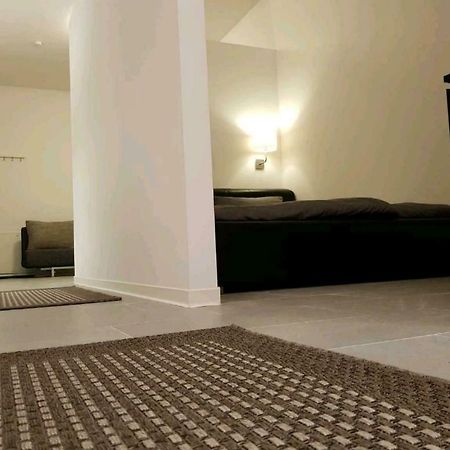 Altenbeken- Ferienwohnung Esterno foto