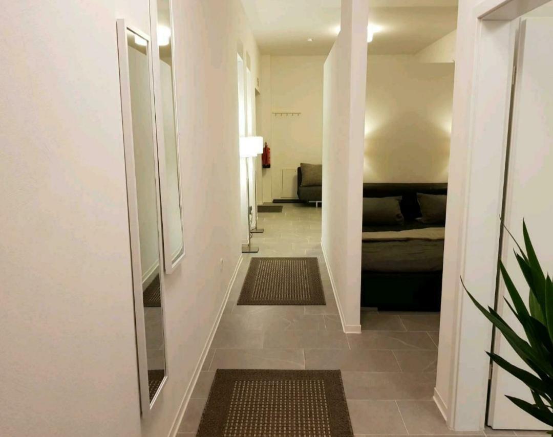 Altenbeken- Ferienwohnung Esterno foto